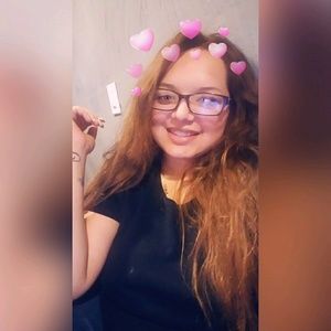 Meet your Posher, Luisa